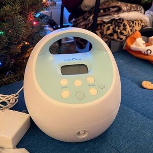 Spectra Baby Blue and White Breast Pump